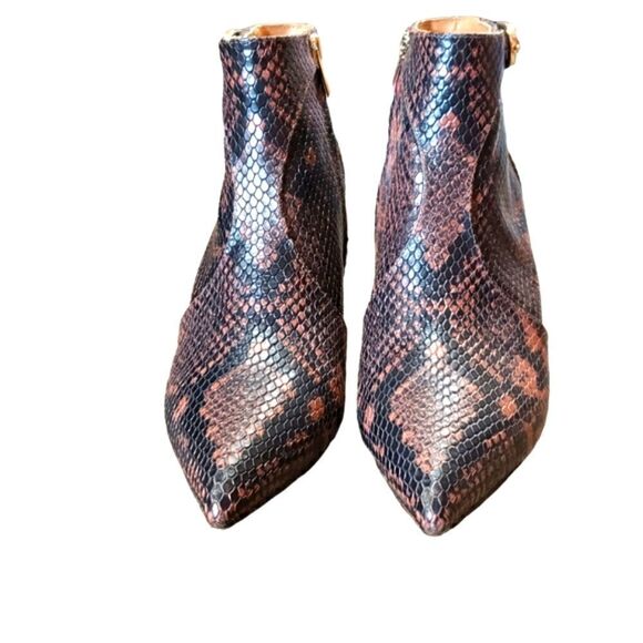 Joie Rawly Snakeskin Leather Ankle Boots Size 38 - Picture 3 of 16